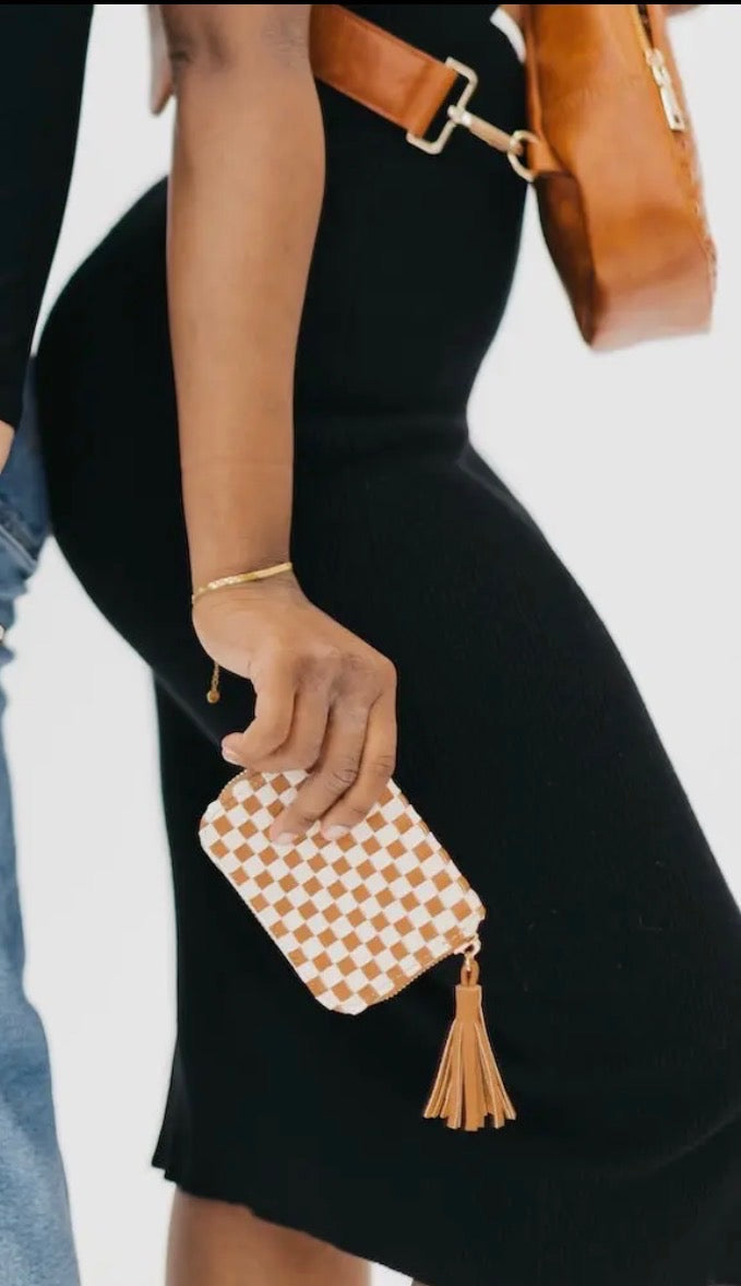 Pretty Simple Wynona Woven Wallet