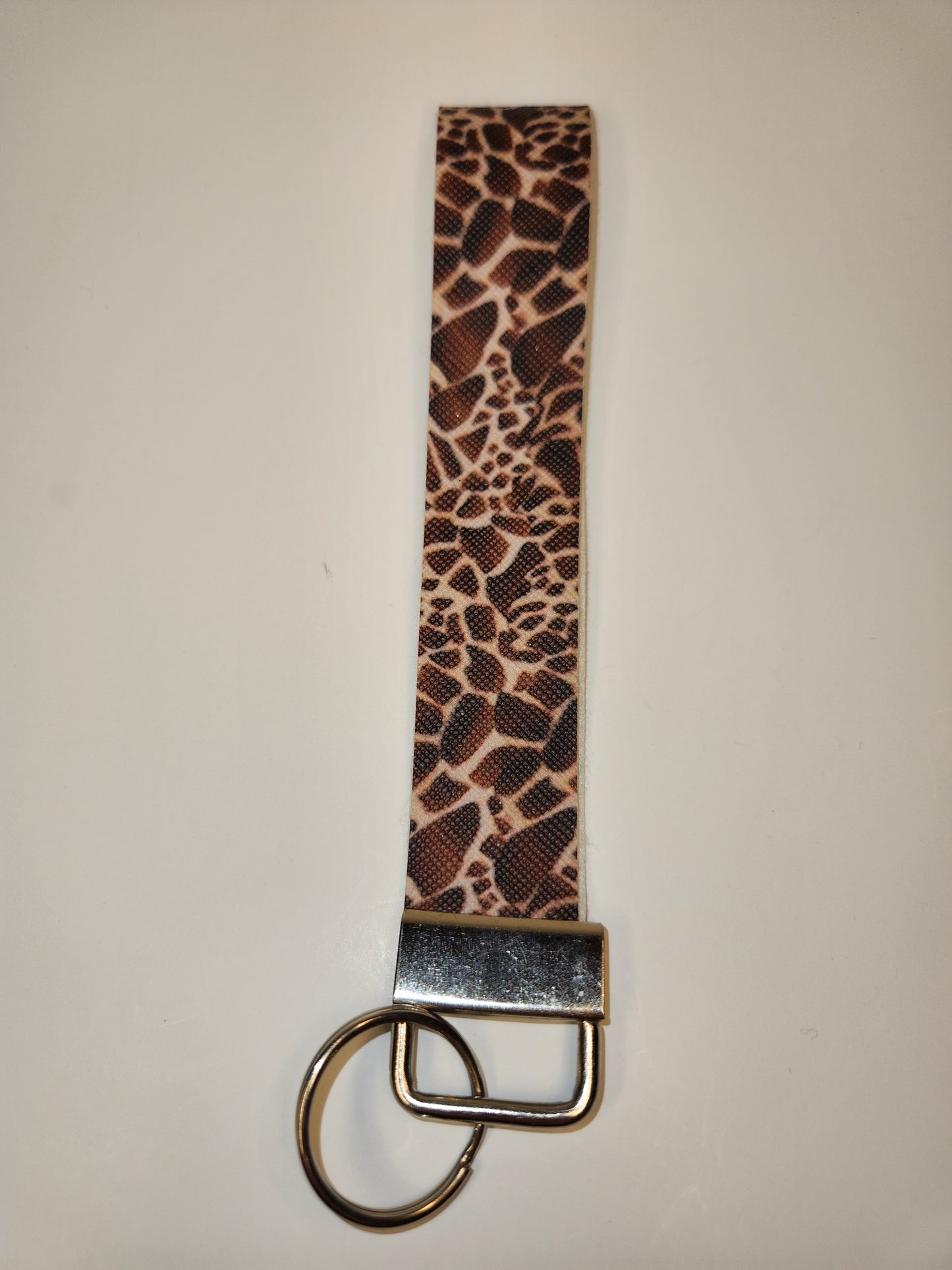 Wristlet Brown giraffe