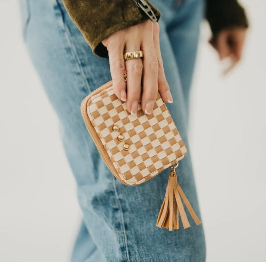Pretty Simple Wynona Woven Wallet