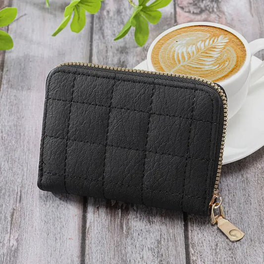 Women's zip wallet