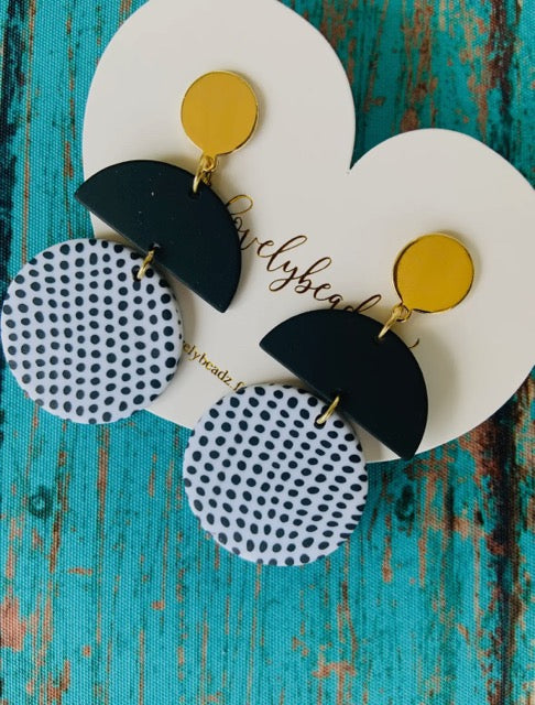 Earrings Black and White spots